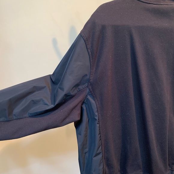 Women's black pull over - Picture 3 of 4